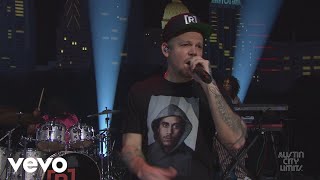 Residente  Guerra Live from Austin City Limits [upl. by Llewxam834]