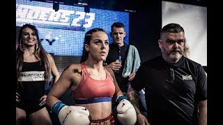 Brutal Female boxing Fight Jasmina Zapoczna vs Stevi Levy Contenders 26 – 60 kg world title [upl. by Davide]