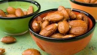 How to Blanch Almonds [upl. by Enenaej]