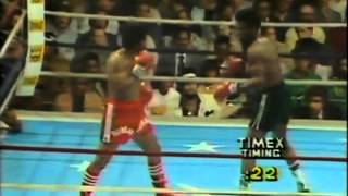 Roberto Duran vs Kirkland Laing Upset of the Year 1982 [upl. by Baerl]